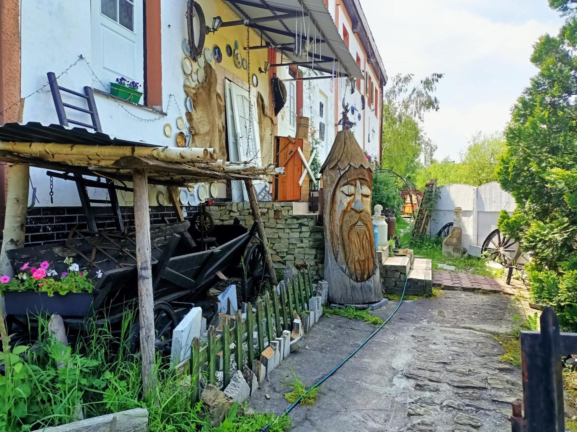 Hostel Apollo Zabkowice Slaskie Buitenkant foto