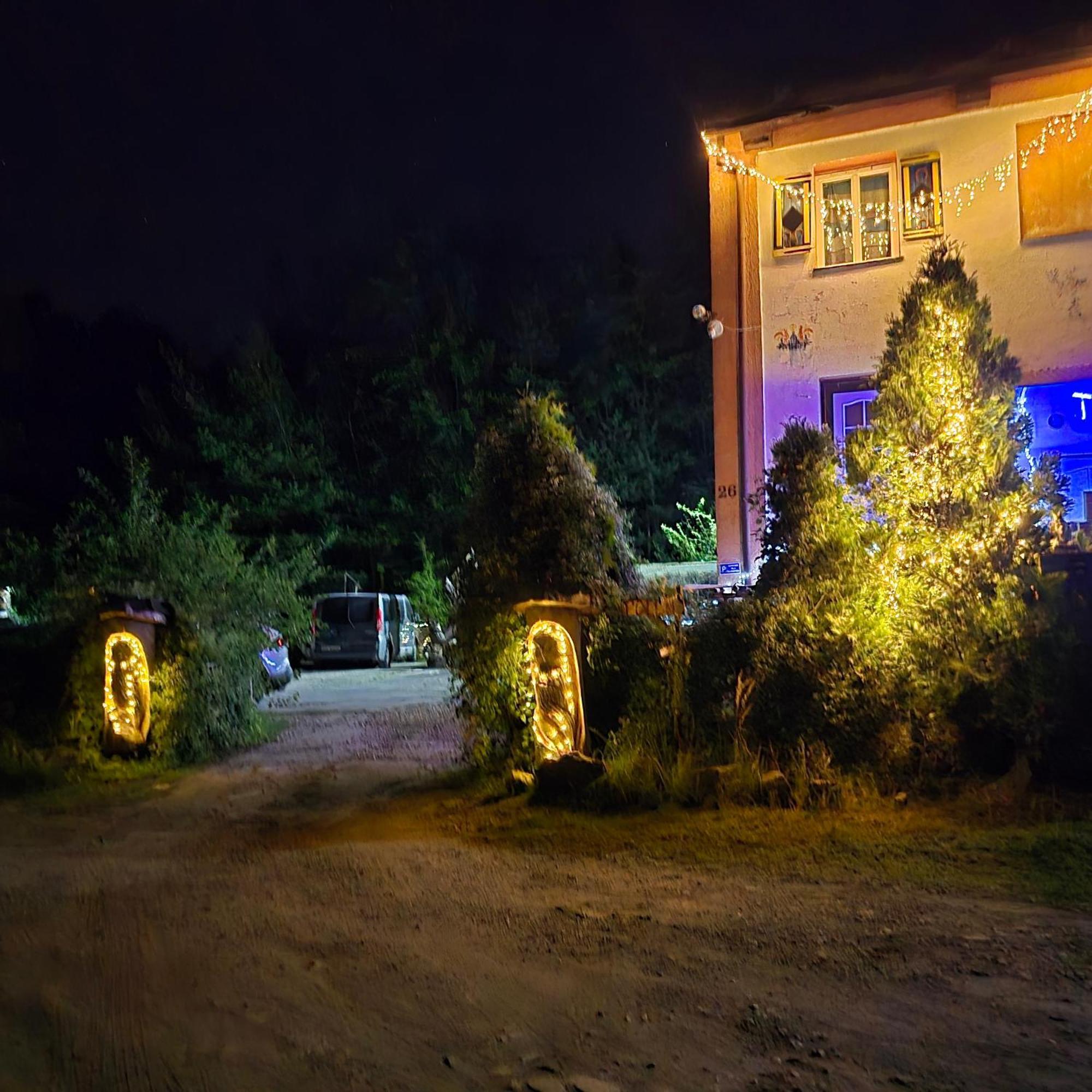 Hostel Apollo Zabkowice Slaskie Buitenkant foto